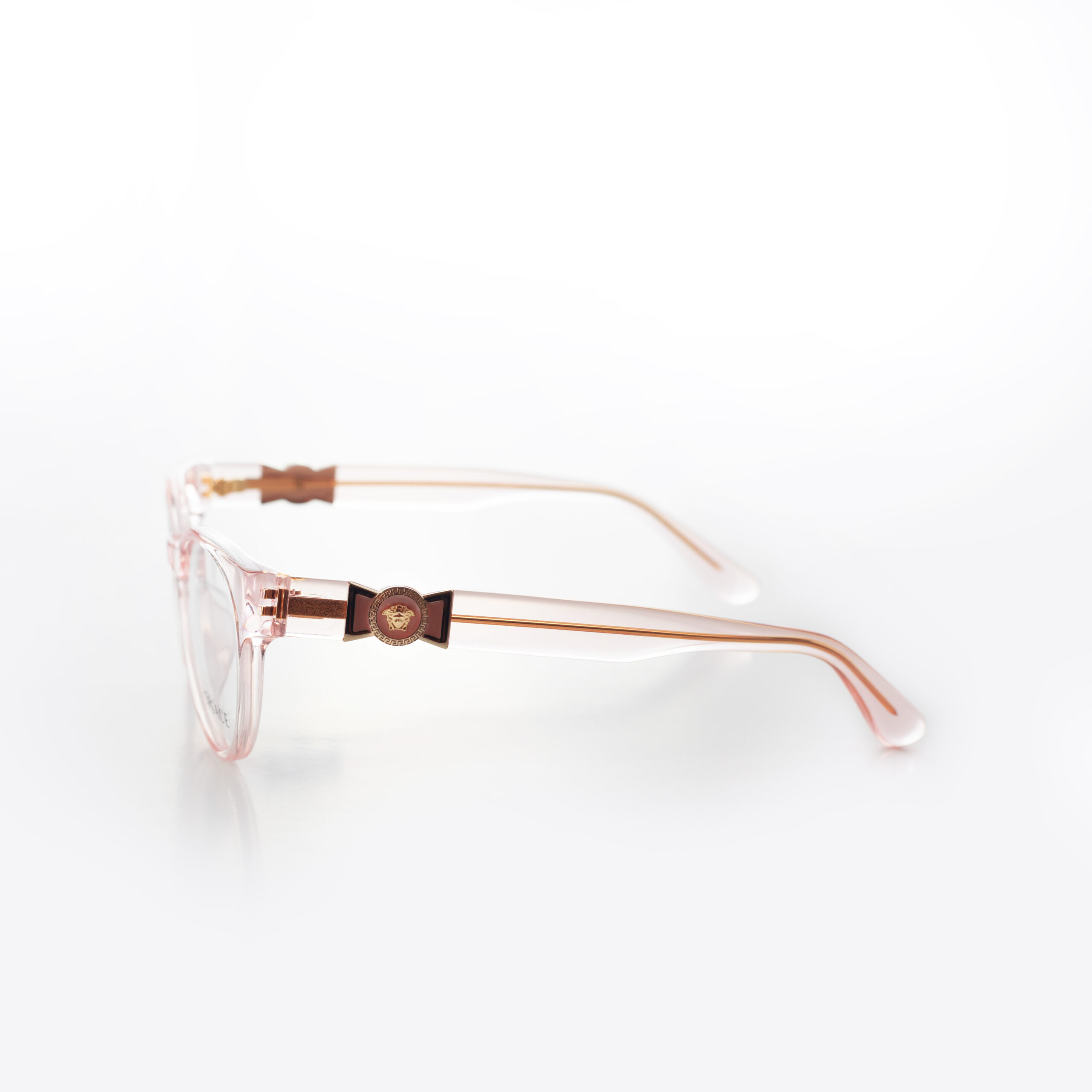 Manufacturer Luxottica